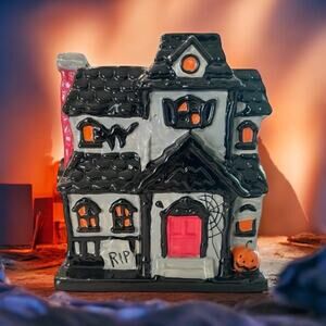 Yankee Candle Holder NEW Porcelain Spooky House Hand painted RIP Gravestone (C)
